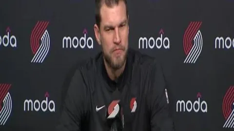 佛罗伦萨球迷力挺尤文，赞费拉拉与冈萨雷斯表现卓越