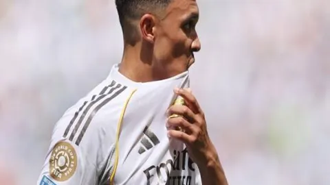 科罗拉多急流计划聘请阿森纳传奇球员威尔希尔执掌教鞭